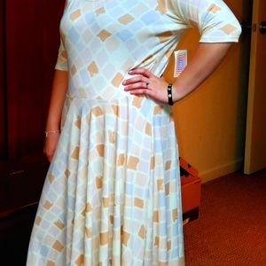 Lularoe dress